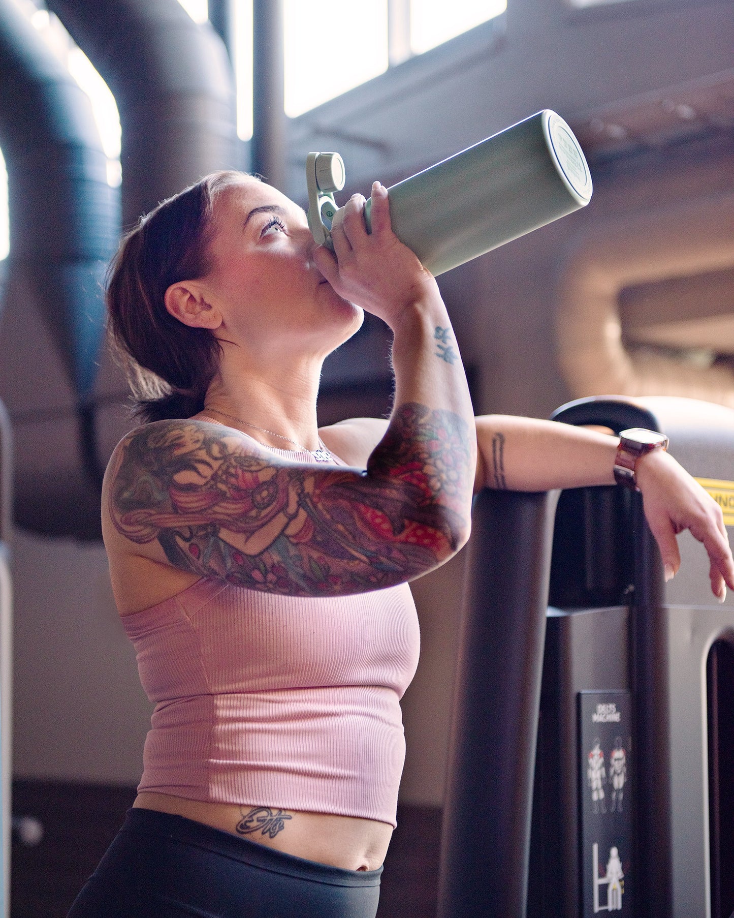 bohtal-insulated-sports-bottle-green-l8 Bohtal_Insulated_Sports_Bottle_Green_lifestyle.jpg