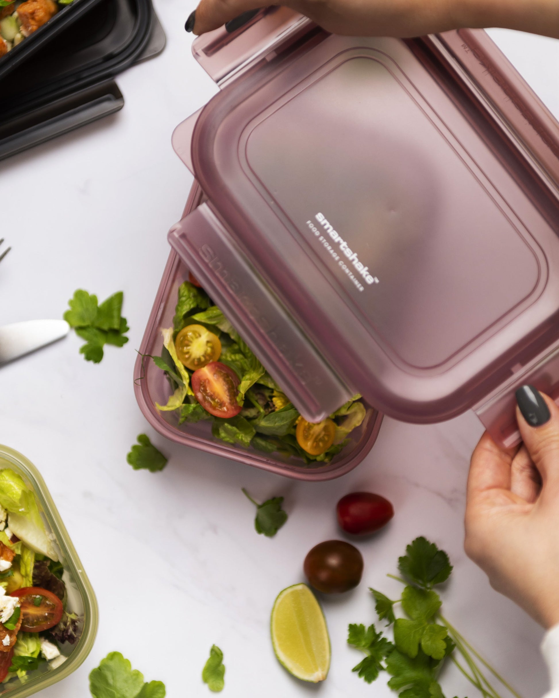 food-storage-container-deep-rose-t3 Smartshake_Food_Storage_Container_Deep_Rose_Lifestyle2.jpg