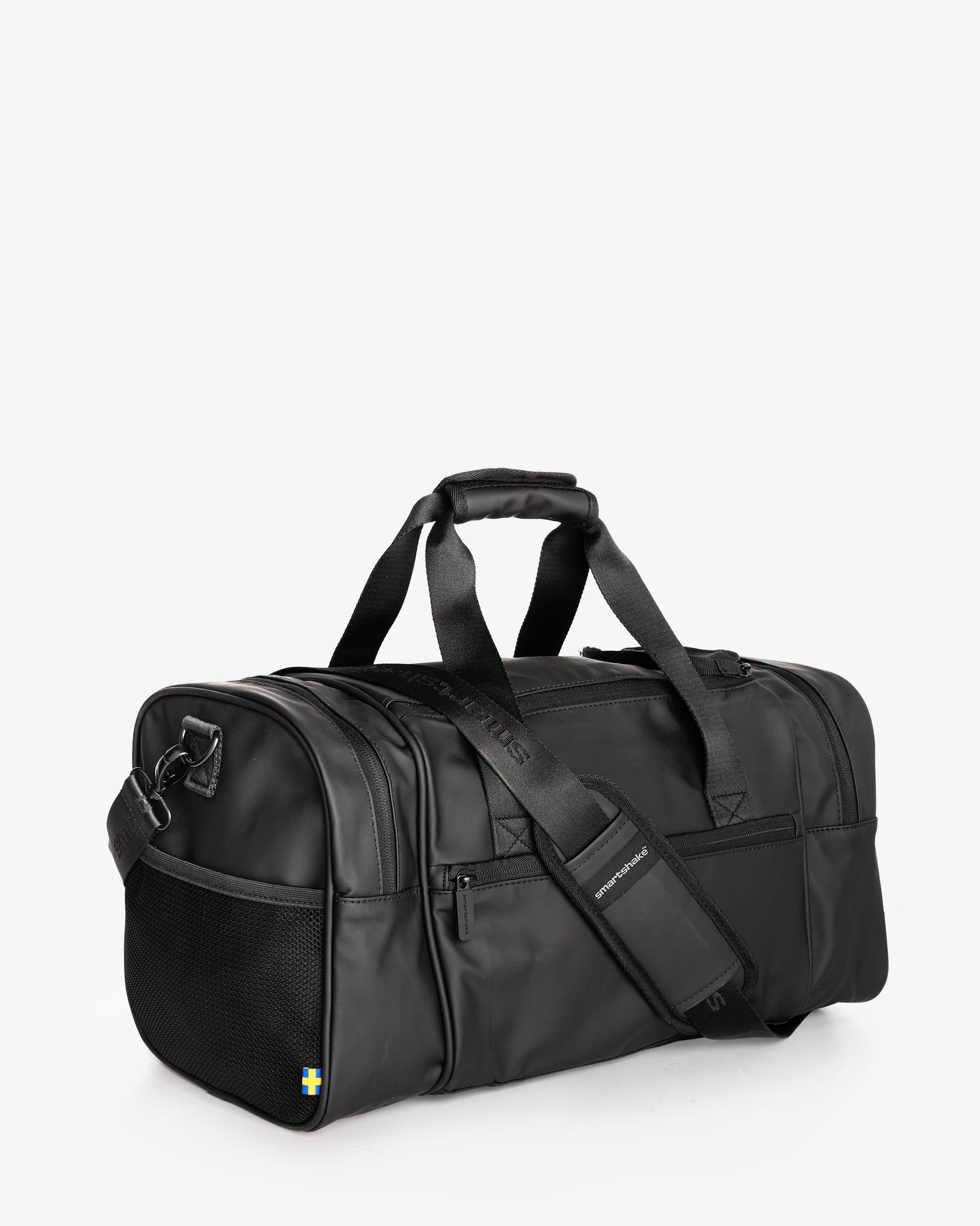 gym-bag-black-g8 Smartshake_GymBag_Black_3_4_back.jpg