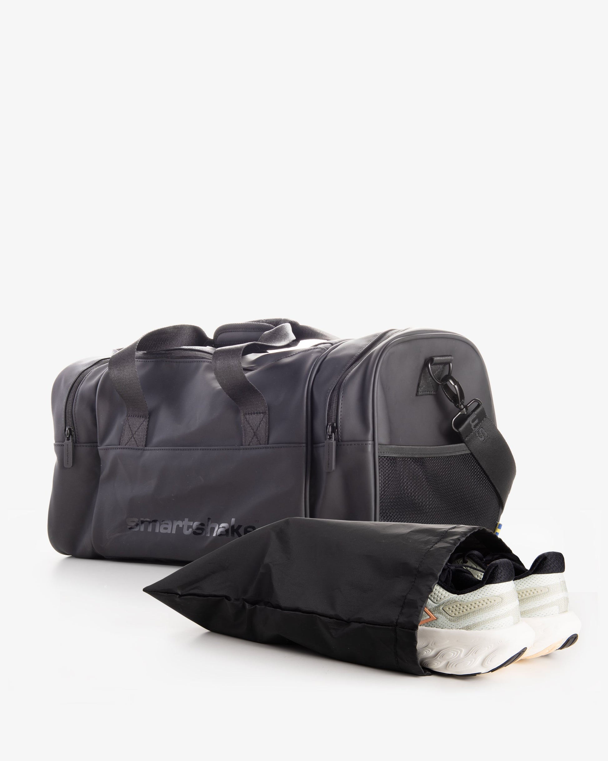 gym-bag-black-g8 Smartshake_gym_bag_Black_unassamled_24a00c8d-f290-45f6-bb42-151f345784ff.jpg