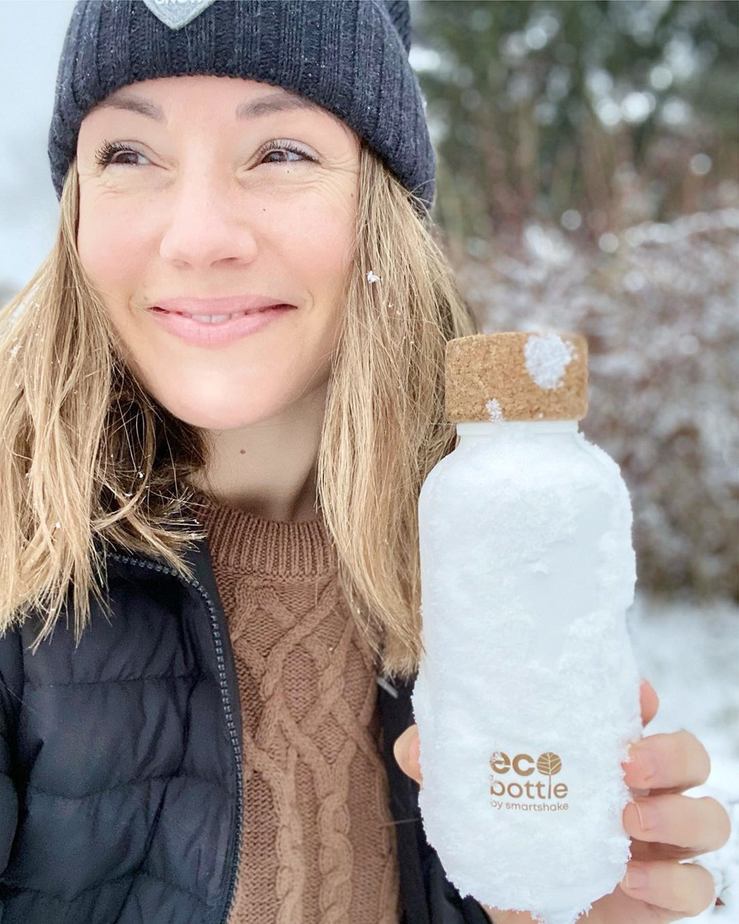 ecobottle-650-white-x7 samrtshake_ecobottle_white_lifestyle.jpg